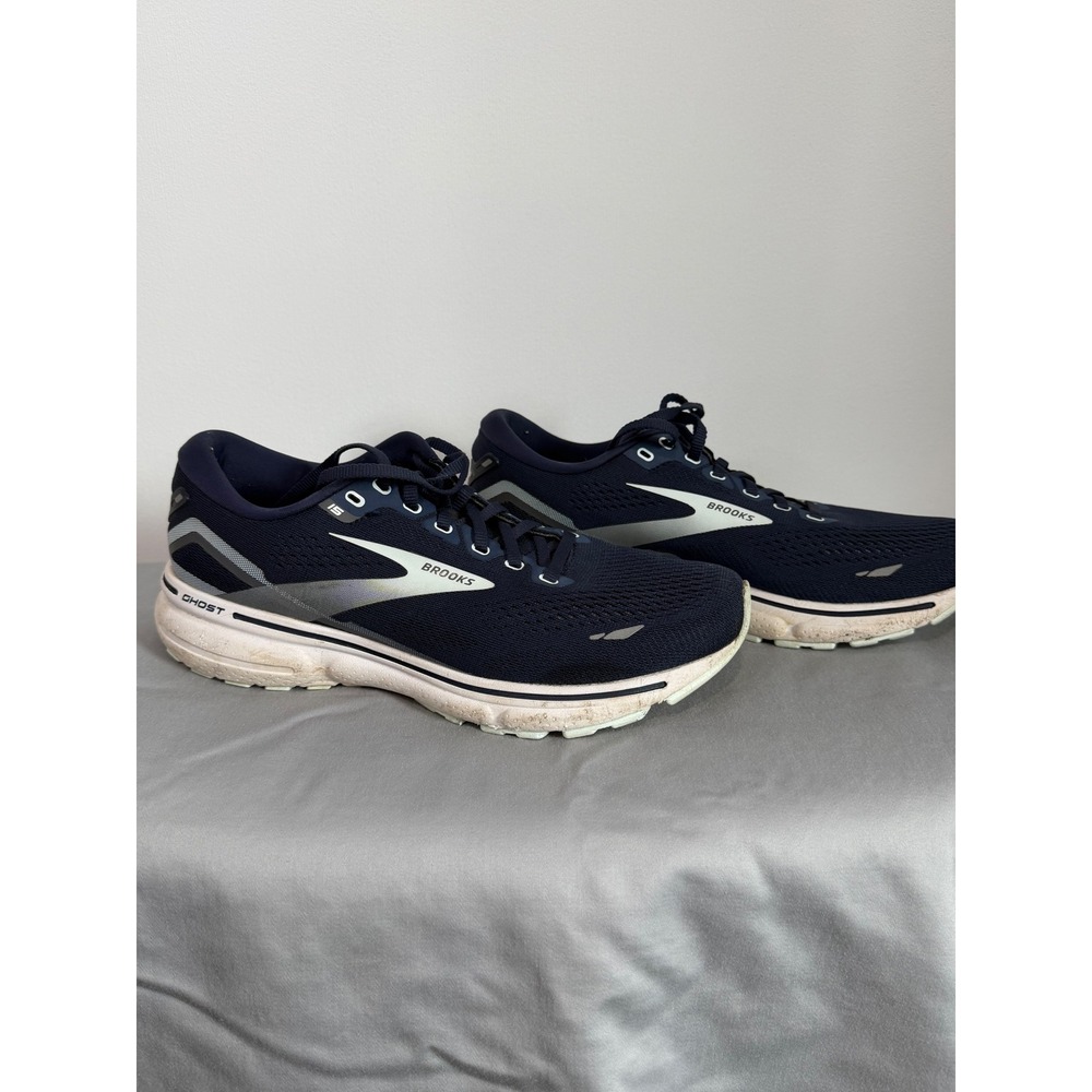 Brooks Ghost 15 women's 9.5 / Men's 8 Navy Blue Running Shoes